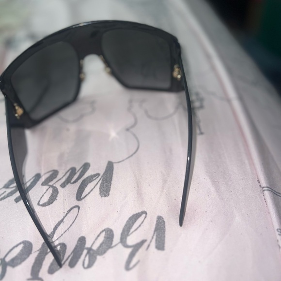 Christian Dior over sized sunglasses. See all pictures. - Picture 14 of 14
